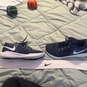 Nike headband and nike volleyball shoes navy blue